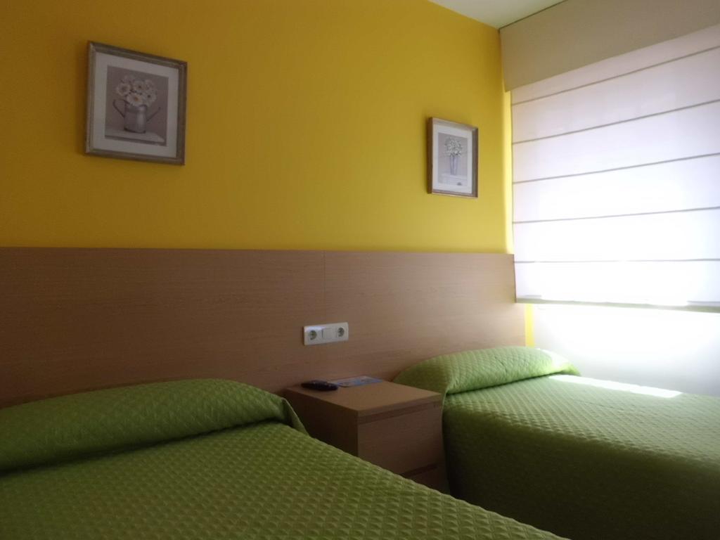 Hostal Caracas Lalín Zewnętrze zdjęcie